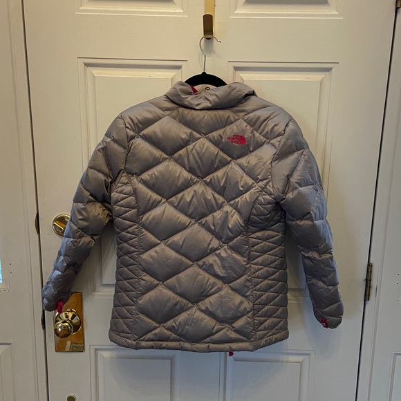 GIRLS NORTH FACE Aconcagua Puffer Jacket - Picture 12 of 13
